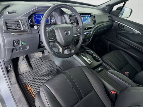 Certified 2022 Honda Passport TrailSport image 8