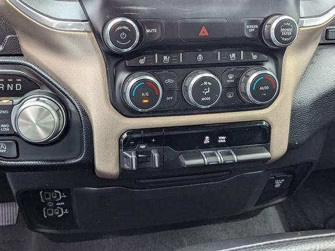 Used 2022 RAM 1500 Laramie AWD/4WD image 8