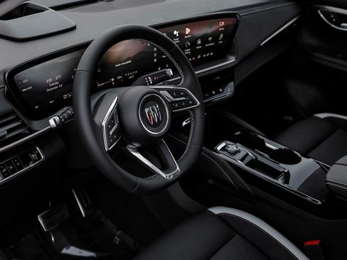 New 2025 Buick Envision Sport Touring image 15