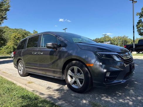 Used 2019 Honda Odyssey EX-L image 3