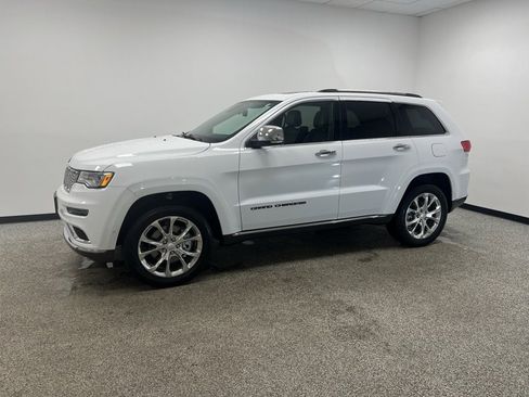 Used 2021 Jeep Grand Cherokee Summit image 20