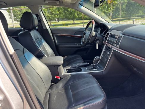 Used 2012 Lincoln MKZ FWD image 10