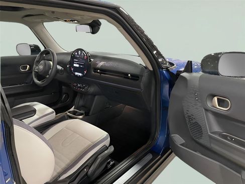 Used 2025 MINI Cooper S image 12