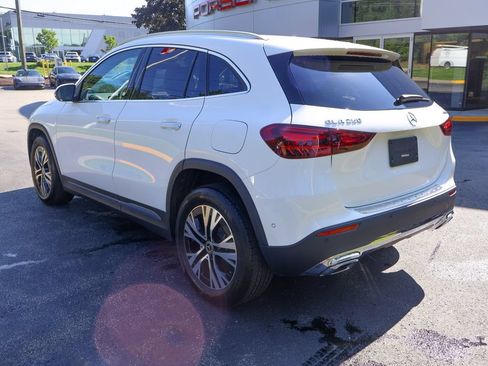 Used 2025 Mercedes-Benz GLA 250 4MATIC image 3