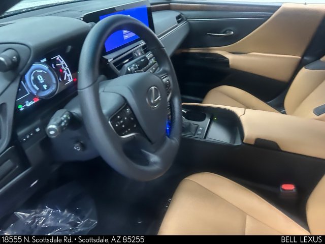 Used 2025 Lexus ES 300h w/ Premium Package FWD image 19