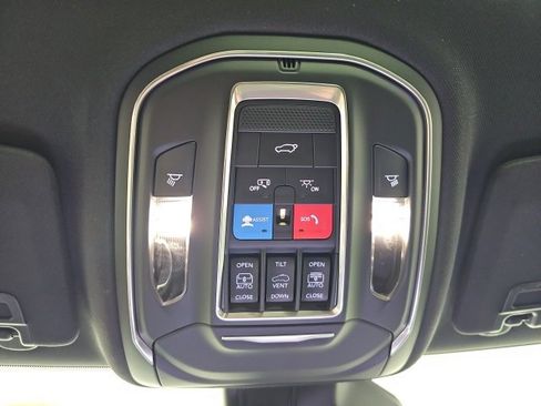 New 2026 Jeep Grand Cherokee Limited image 28