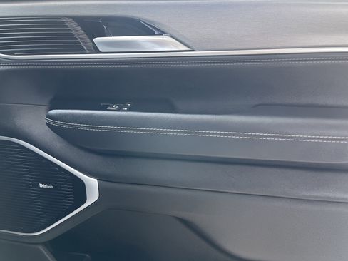 New 2026 Jeep Grand Wagoneer Limited w/ Premium Group II AWD/4WD image 21