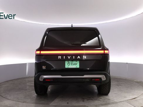 Used 2023 Rivian R1S Adventure AWD/4WD image 15