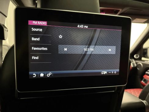 Used 2018 Land Rover Range Rover SV Autobiography Dynamic AWD/4WD image 52