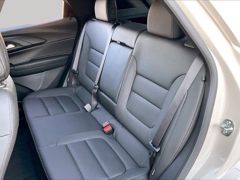 Used 2026 Chevrolet TrailBlazer ACTIV w/ Convenience Package FWD image 19
