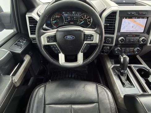 Used 2018 Ford F150 Lariat w/ Equipment Group 502A Luxury image 10