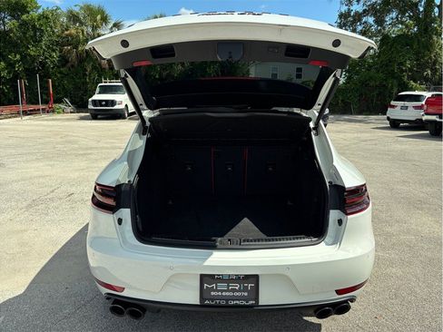 Used 2018 Porsche Macan GTS AWD/4WD image 52