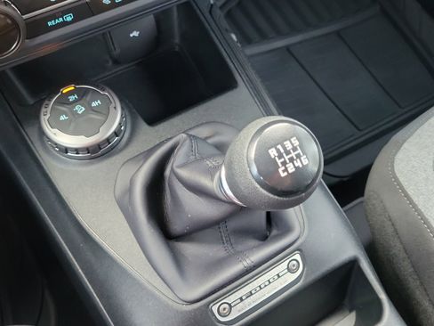 Used 2022 Ford Bronco 2-Door image 18