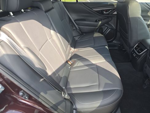 Certified 2025 Subaru Outback Limited AWD/4WD image 19