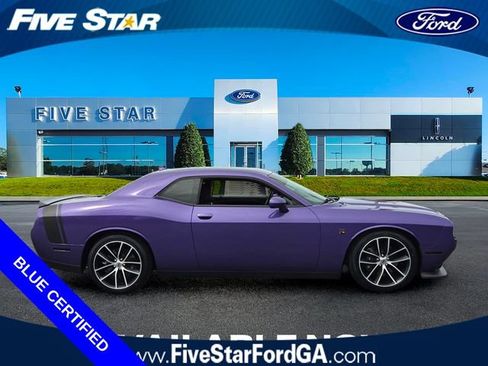 Used 2018 Dodge Challenger R/T Scat Pack RWD image 12