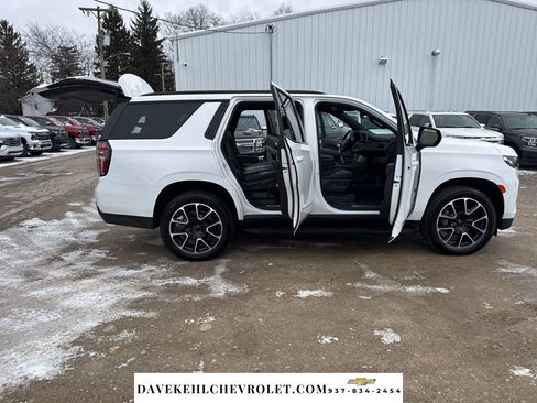 Used 2023 Chevrolet Tahoe RST image 33