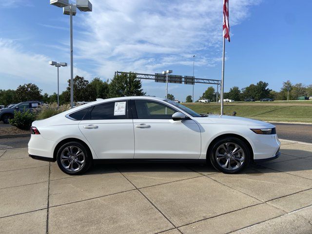 Used 2025 Honda Accord EX-L image 13