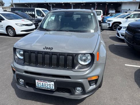 Used 2019 Jeep Renegade Altitude w/ Quick Order Package 22M AWD/4WD image 4