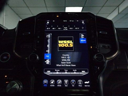 Used 2019 RAM 1500 Limited image 14