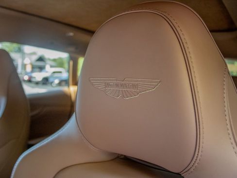 New 2026 Aston Martin DBX 707 image 11