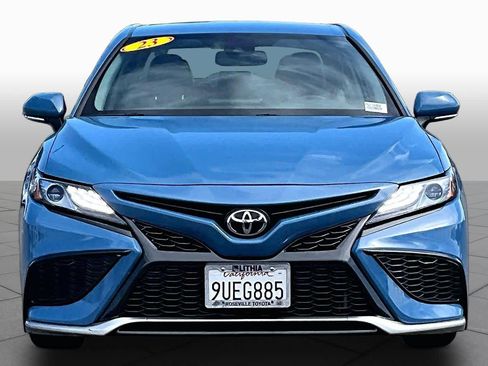 Used 2023 Toyota Camry XSE FWD image 3