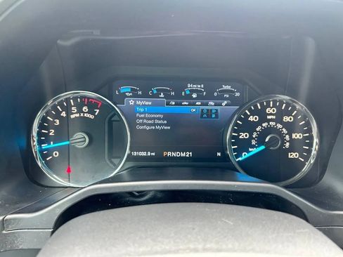 Used 2016 Ford F150 Lariat RWD image 17
