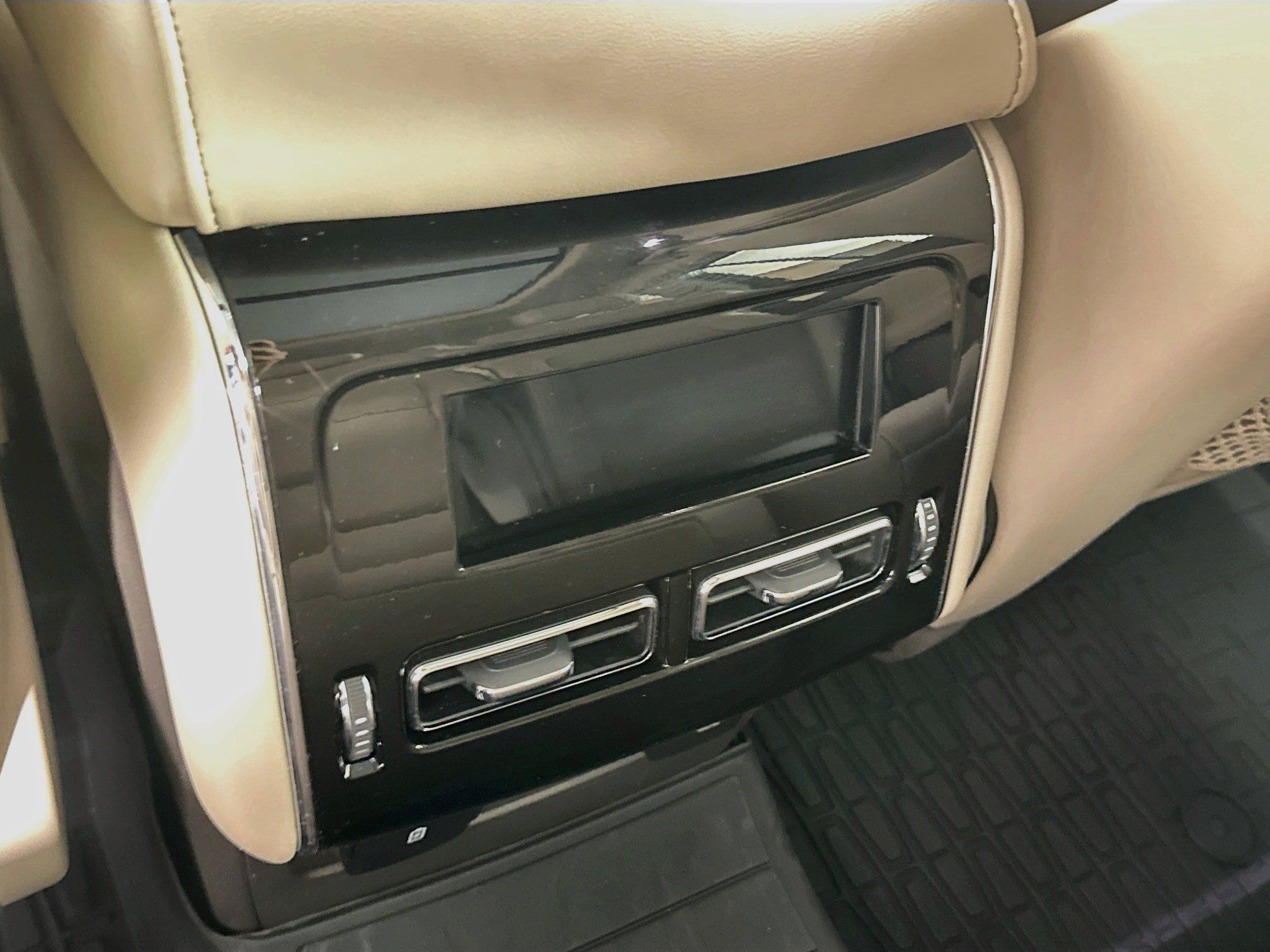 Used 2023 Lincoln Aviator Reserve w/ Equipment Group 201A AWD/4WD image 28
