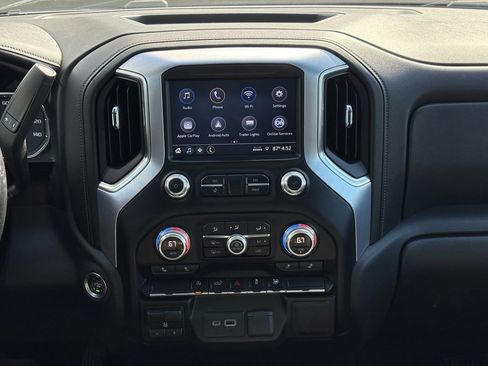 Used 2019 GMC Sierra 1500 SLE w/ SLE Value Package AWD/4WD image 14