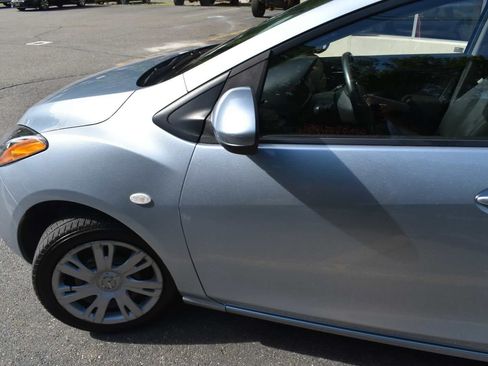 Used 2013 MAZDA MAZDA2 Sport FWD image 64