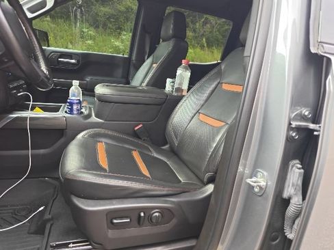 Used 2020 GMC Sierra 1500 AT4 w/ AT4 Premium Package AWD/4WD image 10