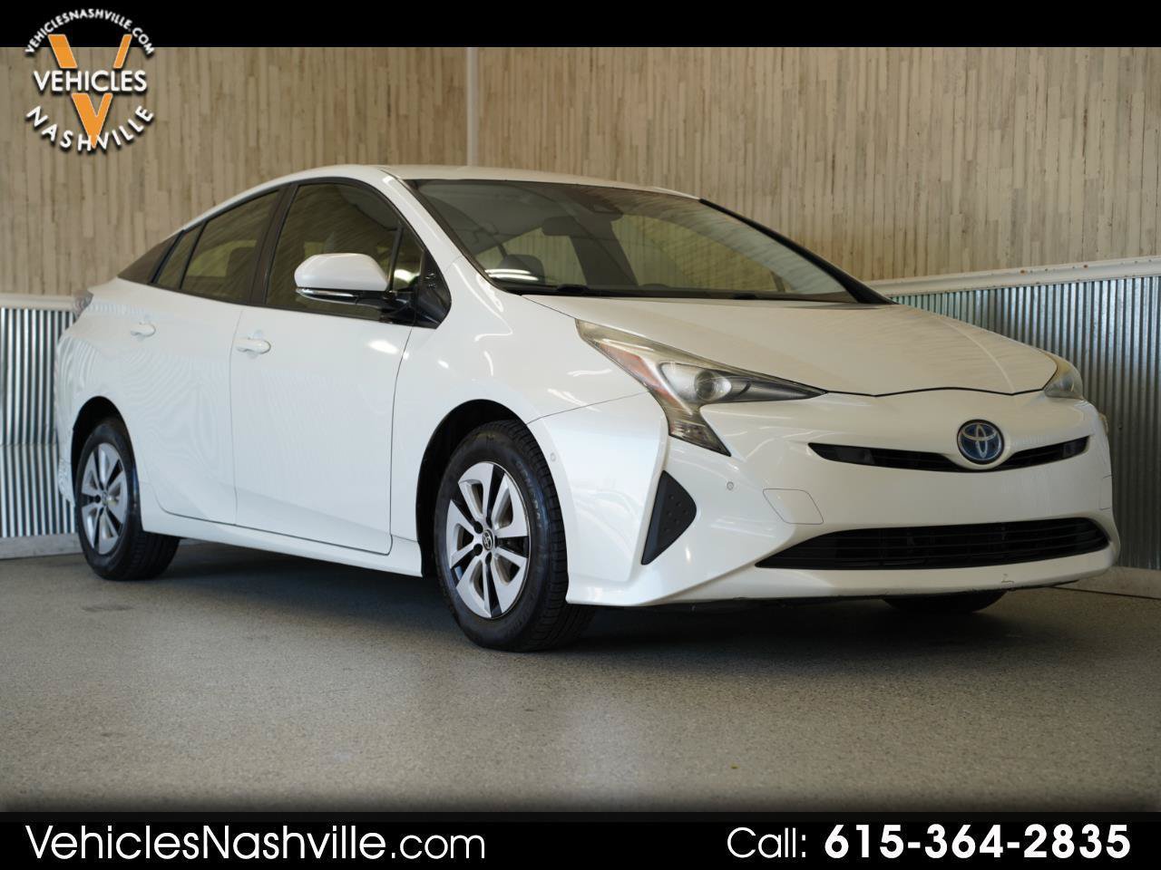 Used 2017 Toyota Prius Two w/ Prius Two Safety Plus Package FWD image 1
