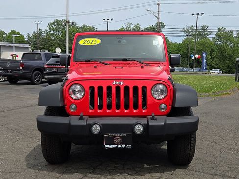 Used 2015 Jeep Wrangler Unlimited Sport w/ Quick Order Package 24S AWD/4WD image 3