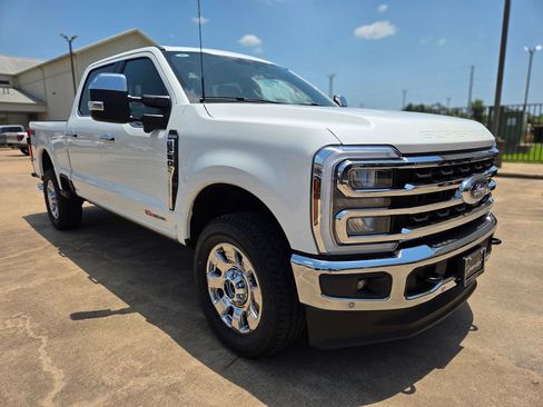 New 2026 Ford F250 King Ranch w/ Chrome Package AWD/4WD image 3