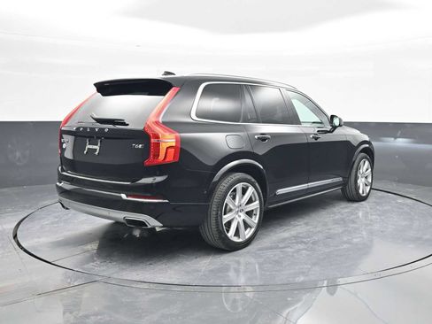 Used 2019 Volvo XC90 T6 Inscription w/ Luxury Package image 7