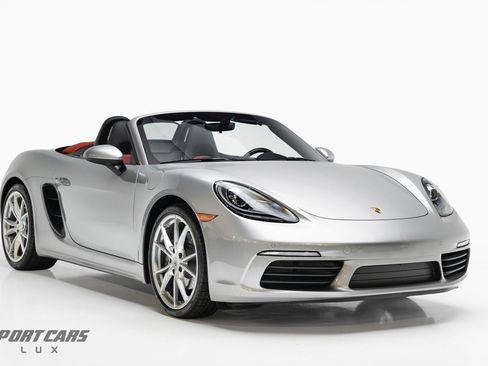 Used 2018 Porsche 718 Boxster image 1