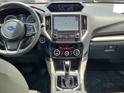 Certified 2023 Subaru Forester Limited AWD/4WD image 17