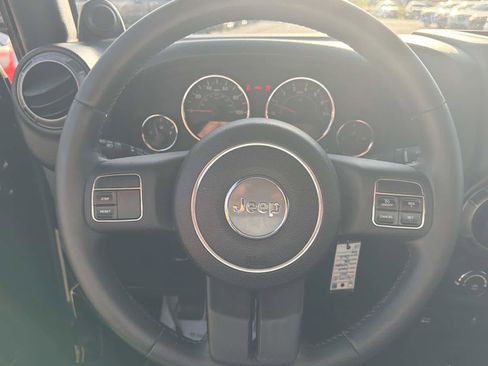 Used 2011 Jeep Wrangler Sport AWD/4WD image 12