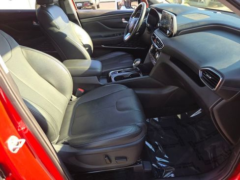 Used 2019 Hyundai Santa Fe FWD image 17