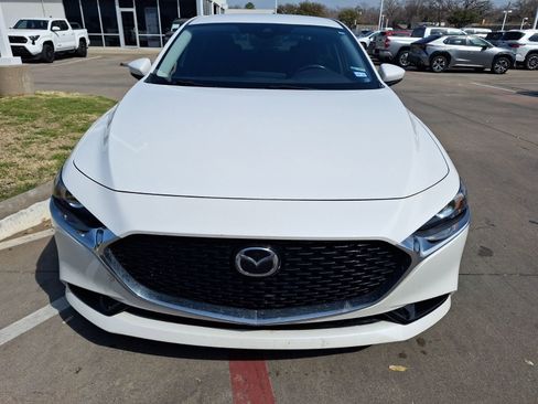 Used 2019 MAZDA MAZDA3 Sedan w/ Preferred Package image 9