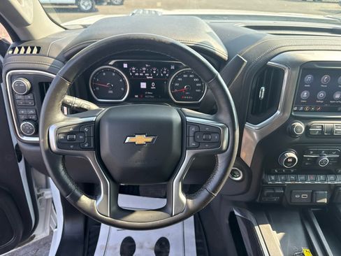 Certified 2022 Chevrolet Silverado 3500 LTZ w/ LTZ Plus Package AWD/4WD image 16