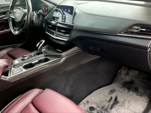 Used 2022 Cadillac CT4 V w/ Technology Package RWD image 19