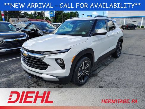 Used 2024 Chevrolet TrailBlazer LT w/ LT Cold Weather Package AWD/4WD image 1