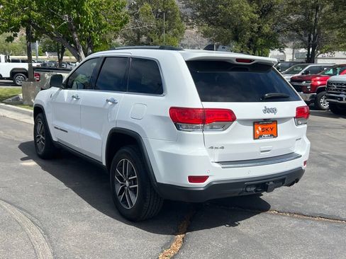 Used 2018 Jeep Grand Cherokee Limited AWD/4WD image 9