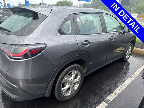 Certified 2025 Honda HR-V LX image 4