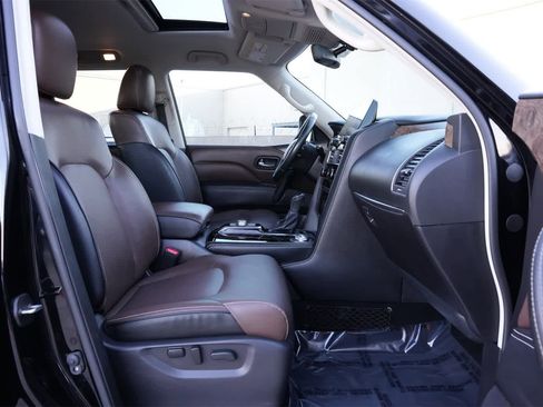 Certified 2023 INFINITI QX80 Premium Select w/ Cargo Package image 22