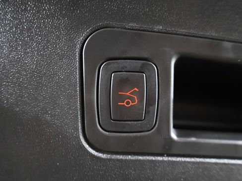 Used 2020 Tesla Model S Long Range image 21