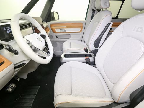 New 2025 Volkswagen ID. Buzz 1st Edition image 24