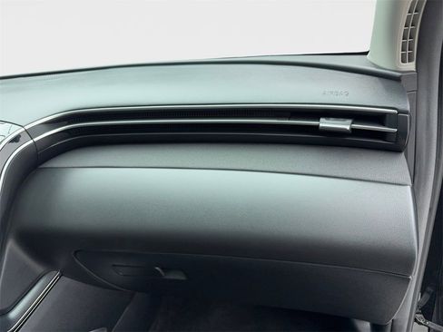 Used 2022 Hyundai Tucson Limited image 34
