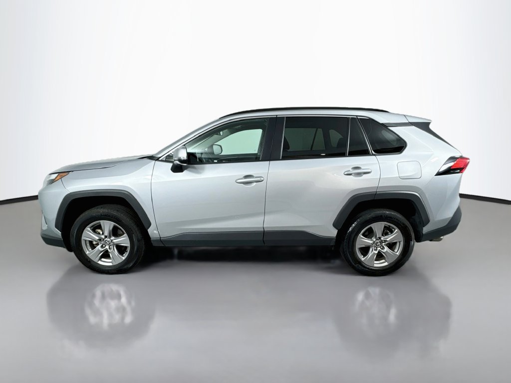 Used 2025 Toyota RAV4 XLE w/ Convenience Package AWD/4WD image 10