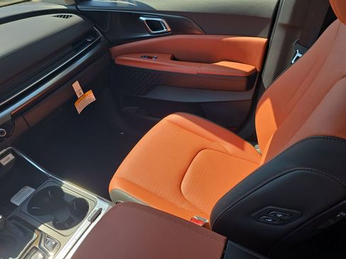 New 2026 Kia Carnival SX Prestige image 16